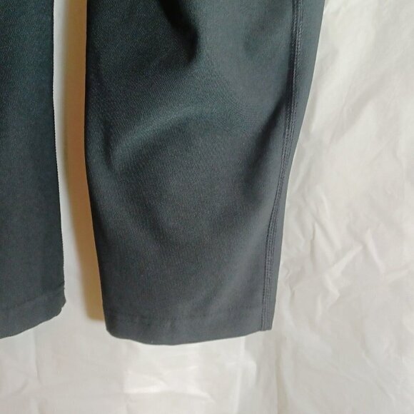 Nike Dri Fit Womens Size Small Black Capri Crop Leggings Athletic Legendary Pant - Picture 4 of 7